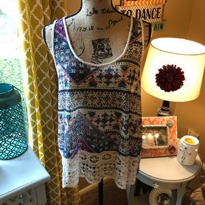 ✨SOLD✨Aztec Tank
